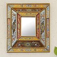 Espejo de pared de vidrio pintado al revés, 'Florid Wonder' - Espejo de vidrio pintado al revés con motivos florales de Perú