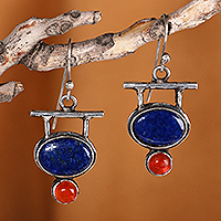 Pendientes colgantes de lapislázuli y cornalina, 'Sea and Fire' - Pendientes colgantes de plata con piedras de lapislázuli y cornalina