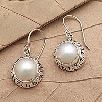 Cultured pearl earrings, White Sea