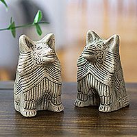 Ceramic statuettes, 'Coyote Battalion' (pair) - 2 Ceramic Aztec Replica Wild Dog Statuettes Mexico (Pair)