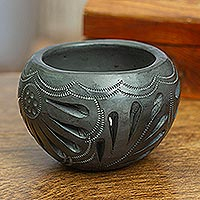 Barro negro flower pot, 'Peacock Luxury' - Mexican Barro Negro Flower Pot with Peacock Motifs