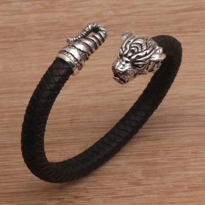 Men's sterling silver and leather cuff bracelet, 'Braided Tiger' - Men's Sterling Silver and Leather Tiger Bracelet from Bali