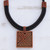 Collar colgante de cerámica - Collar colgante de cerámica con diseño de triángulos de Brasil