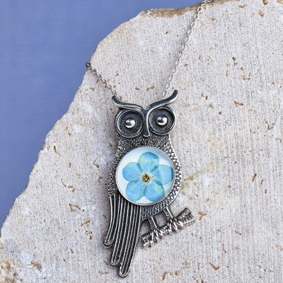 Natural flower and sterling silver pendant necklace, 'Sage's Memories' - Owl-Themed Natural Flower Sterling Silver Pendant Necklace