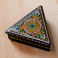 Lacquered papier mache jewelry box, 'Triangular Harmony' - Painted Green Triangular Jewelry Box with Round Floral Motif