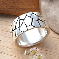 Sterling silver band ring, 'Marvelous Mosaic' - Mosaic-Inspired Modern Oxidized Polished Silver Band Ring