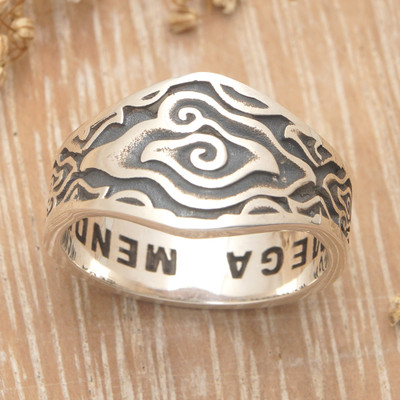 Men's sterling silver domed ring, 'Megamendung Clouds' - Men's Sterling Silver Domed Ring with Traditional Design