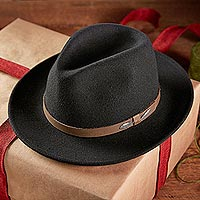 Sombrero de mezcla de lana de fieltro para hombre, 'Open Plains' - Sombrero de lana de bisonte de fieltro