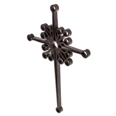 Schmiedeeisernes Kreuz - Religiöses Metall-Wandkunstkreuz aus fairem Handel