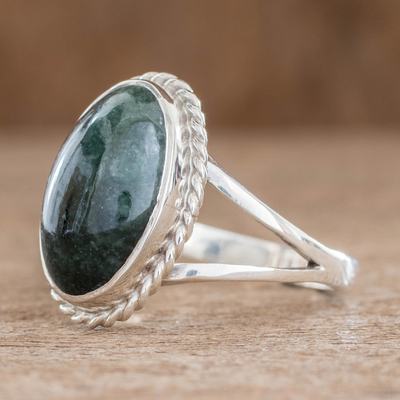 Jade cocktail ring, 'Eternal Love' - Sterling Silver Single Stone Jade Ring