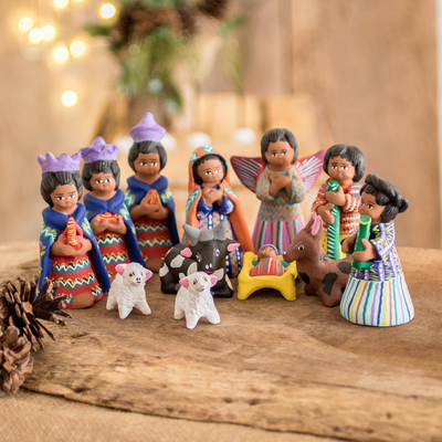 Ceramic nativity scene, 'Chichicastenango' (set of 12) - Unique Ceramic Nativity Scene Sculpture (Set of 12)