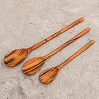 Cucharas para servir de madera, 'Peten Trio' (juego de 3) - Juego de 3 cucharas para servir de madera únicas
