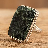 Jade cocktail ring, 'Maya Princess' - Collectible Modern Jade Sterling Silver Cocktail Ring