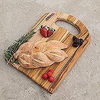 Featured review for Teak wood cutting board, Chefs Delight