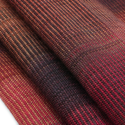 Rayon-Schal – Handgefertigter roter Ombre-Rayon-Schal