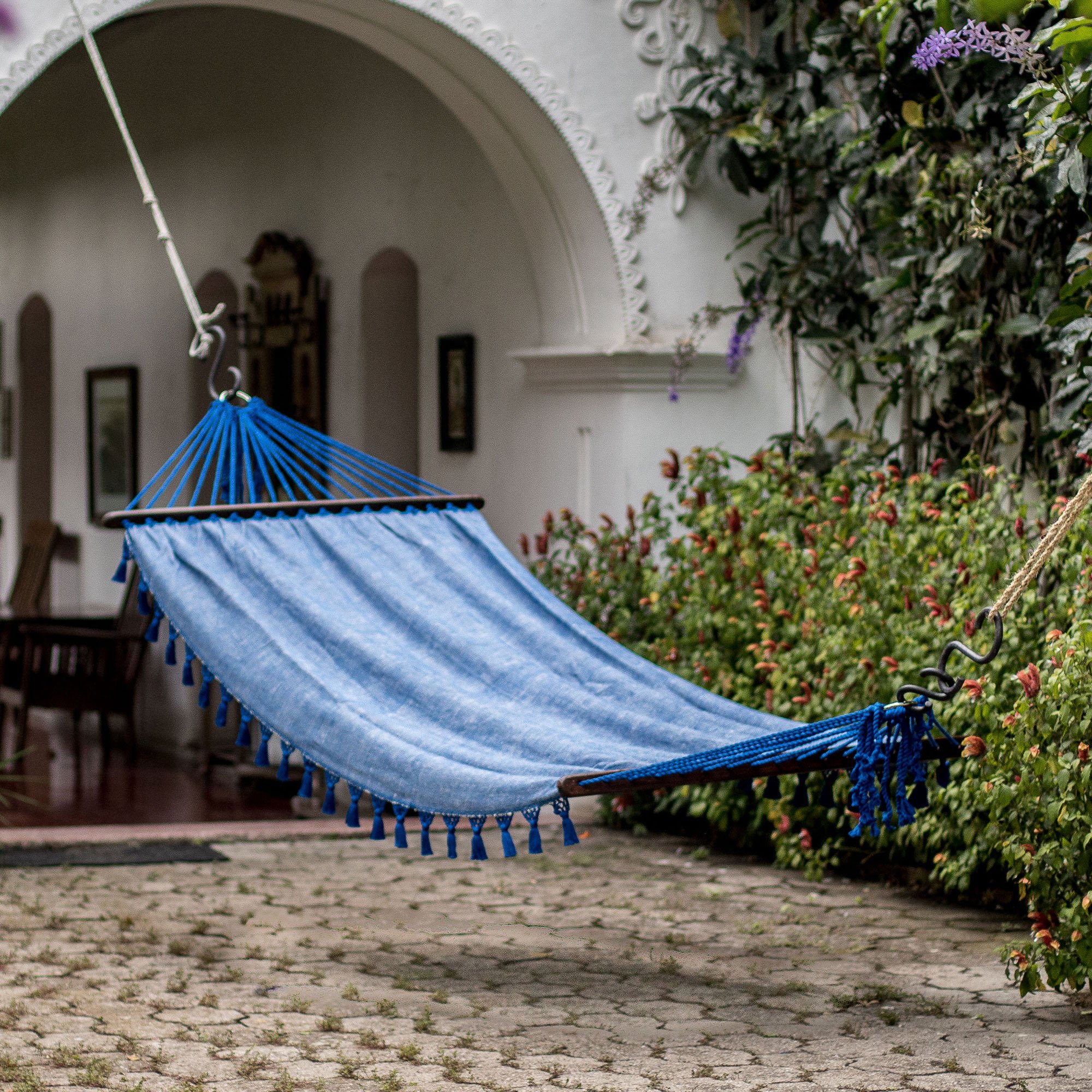 Take me to the Sea pedal loom hammock by Estuardo Cofino