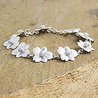 Lilac jade flower bracelet, 'Quetzaltenango Blossoms' - Lilac jade flower bracelet