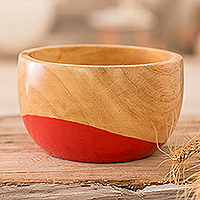 Cuenco de madera, 'Spicy Red' (pequeño) - Cuenco de madera tallado a mano pintado por inmersión (pequeño)