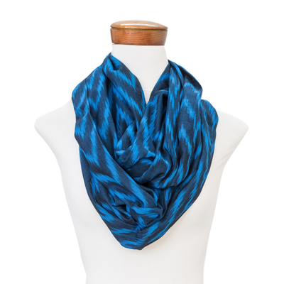 Cotton infinity scarf, 'Jaspe Blue' - Handcrafted Cotton Infinity Scarf