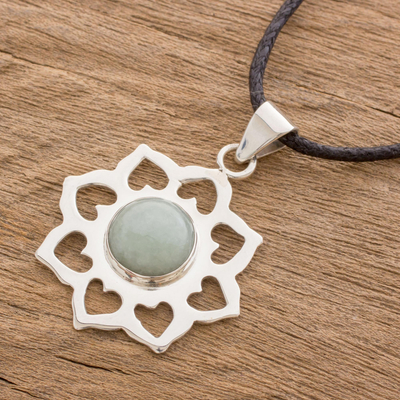 Jade pendant necklace, Apple Blossom