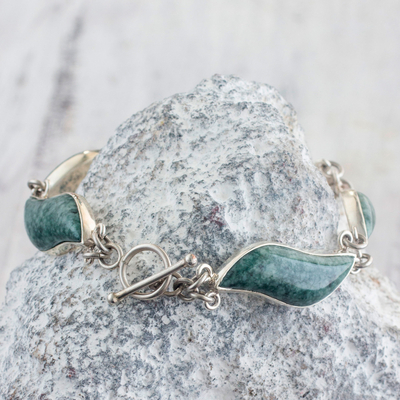 Jade link bracelet, 'Leaves in the Breeze' - Handmade Sterling Silver Bracelet with Green Maya Jade
