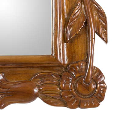 Espejo - Espejo de pared de madera de flor y corazón tallado a mano guatemalteco