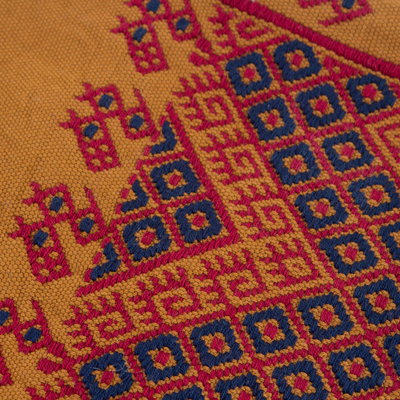 Kissenbezug aus Baumwolle, 'Traditionelle Symmetrie'. - Maya-Rückengurt Webstuhl gewebte Erde Ton Baumwolle Kissenbezug