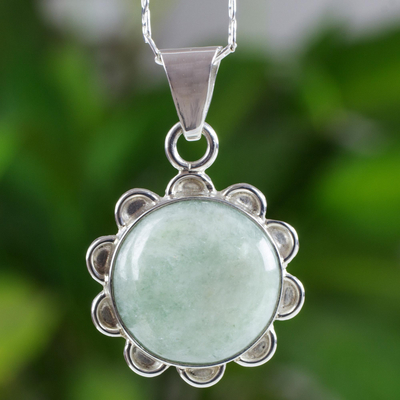 Jade flower necklace, Solar Apple Flower