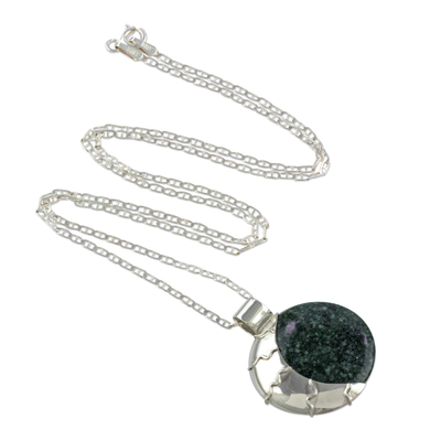 Halskette mit Jade-Anhänger - Wende-Silberanhänger-Halskette aus hell- und dunkelgrüner Jade