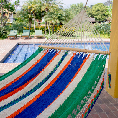 Baumwollhängematte, (einzeln) - Handgefertigte mehrfarbige Baumwollhängematte aus Nicaragua (Einzel)
