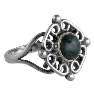 Jade-Cocktailring - Antikisierter Ring aus Sterlingsilber mit guatemaltekischer Jade