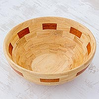 Mahogany wood bowl, Segments
