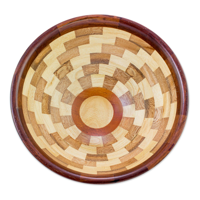 Obstschale aus Holz - Kunsthandwerklich gefertigte Obstschale aus Naturholz aus Guatemala