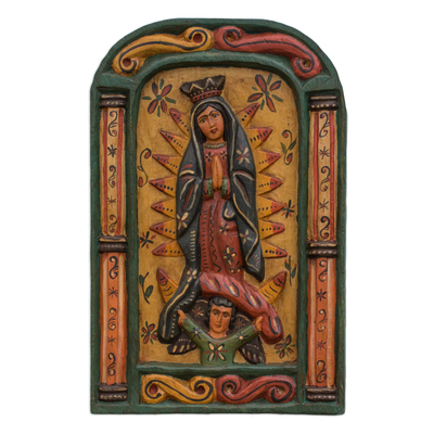 Panel en relieve de madera - Panel Relieve Artesanal en Madera Tallada de la Virgen de Guadalupe