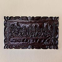 Wood wall panel, 'La Ultima Cena' - Artisan Crafted Pinewood Relief Panel of the Last Supper