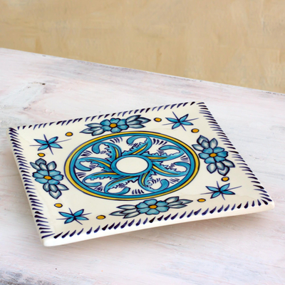 Keramik-Untersetzer, „Bermuda“ – handgefertigter Keramik-Hot-Pad-Untersetzer in Türkis und Weiß