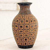 Round Floral Illusions