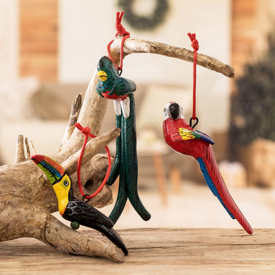 Adornos de cerámica, (juego de 6) - 6 adornos artesanales de aves guatemaltecas de cerámica