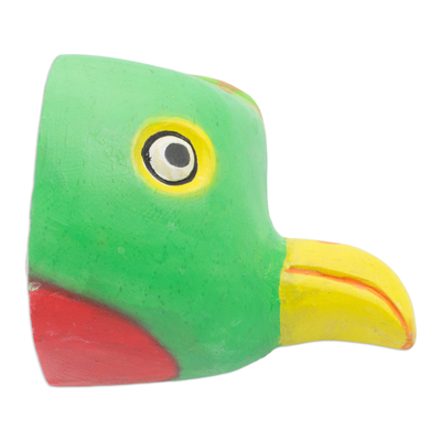 Máscara de madera, 'Pájaro Quetzal Guatemalteco' - Máscara de pájaro de arte popular de madera de pino verde de Guatemala