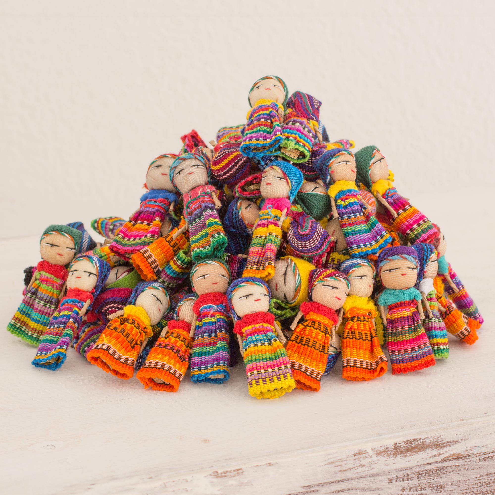 Set of 11 Guatemalan Handmade Worry Doll With a Colourful Crafted Storage  Bag Anxiety Dolls Worry Doll Guatamalan Doll. 