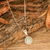 Jade-Anhänger-Halskette, 'Mixco Moon'. - Runde Halskette aus Jade und 925er Silberanhänger aus Guatemala