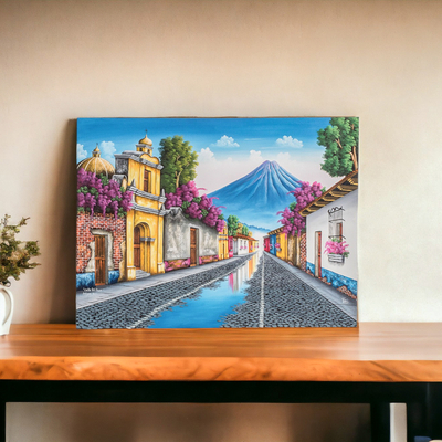 „Calle de los Pasos“ – Signiertes Gemälde einer guatemaltekischen Stadt und eines Vulkans