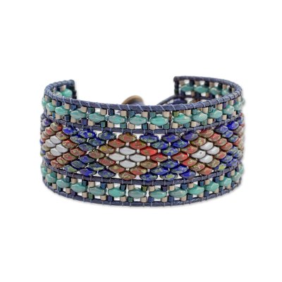 Handmade Diamond Motif Glass Beaded Wristband Bracelet