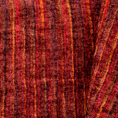 Rayon-Schal, „Russet Love“ – handgewebter Rayon-Schal mit Rückengurt in warmen Farben