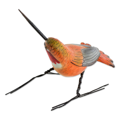 Keramikfigur - Handgeformte rötliche Kolibri-Figur aus Keramik