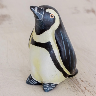 Keramikfigur - Handgeformte und bemalte afrikanische Pinguin-Figur aus Keramik
