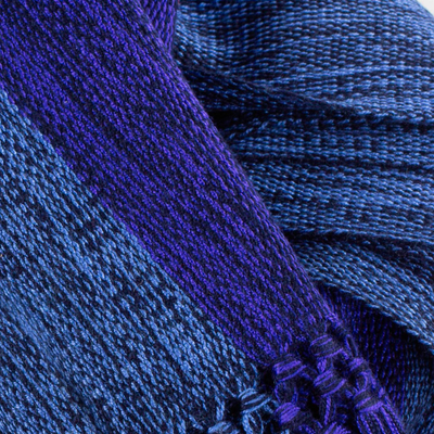 Bufanda de rayón - Bufanda de rayón azul a rayas tejida en telar de Guatemala