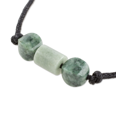 collar con colgante de jade - Collar con colgante de cuentas de jade bicolor de Guatemala