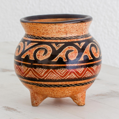 Ceramic decorative vessel, Nicoyas Story