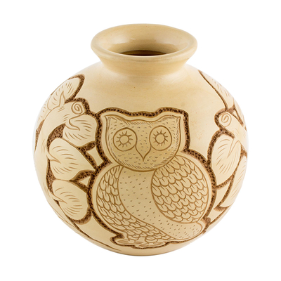 Handcrafted Ceramic Decorative Vase from Nicaragua